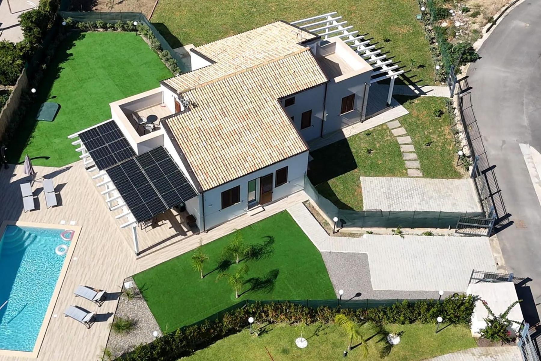 Villa Giada กัมโปเฟลิเช ดิ โรชเชลลา ภายนอก รูปภาพ